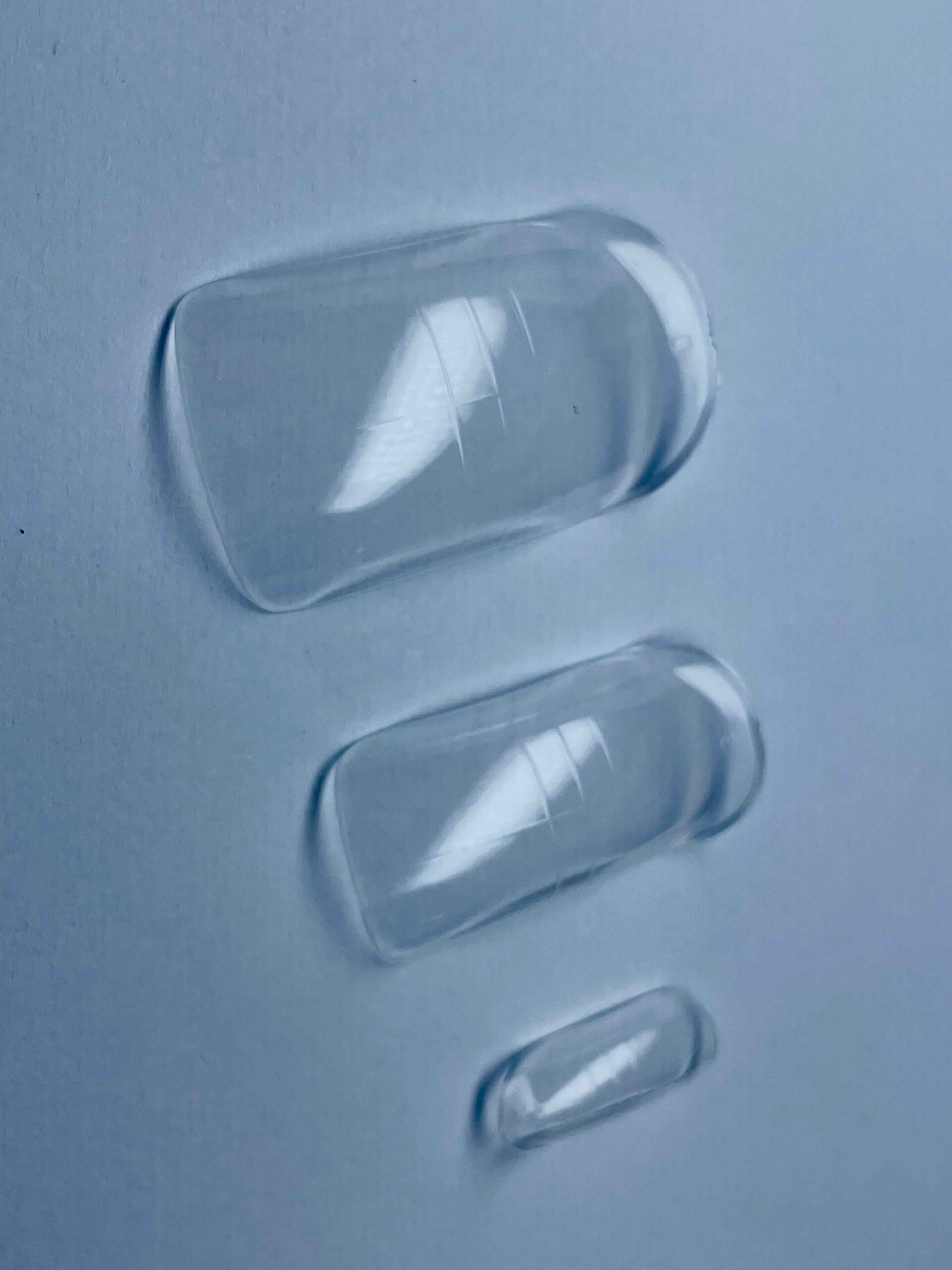 Dualky na nehty na nohách